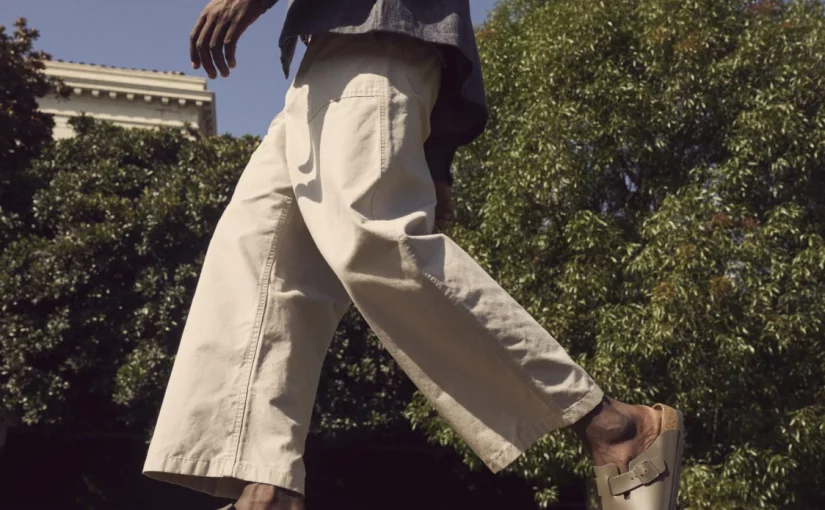 Ce pantofi se potrivesc cel mai bine cu pantalonii în culori deschise? 7 sfaturi